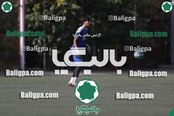 پرسپولیس ۸ - ۱ آرش ری
