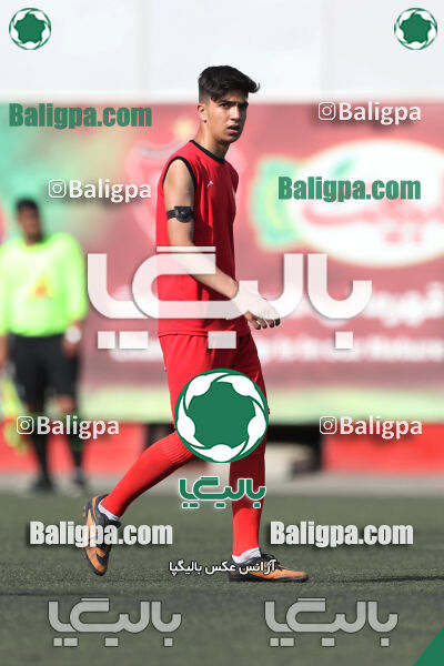 پرسپولیس ۸ - ۱ آرش ری