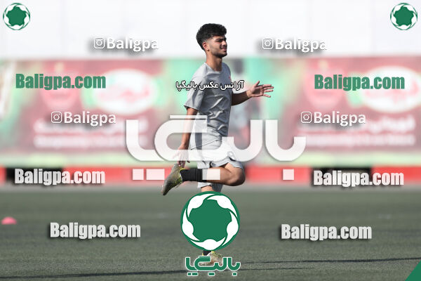 پرسپولیس 2–2 منتخب تهران