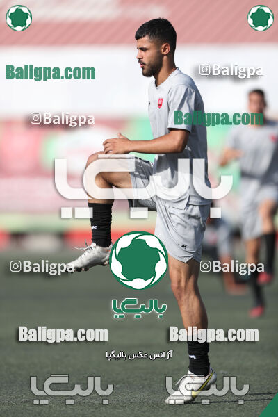پرسپولیس 2–2 منتخب تهران