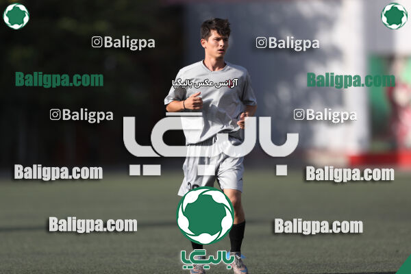 پرسپولیس 2–2 منتخب تهران