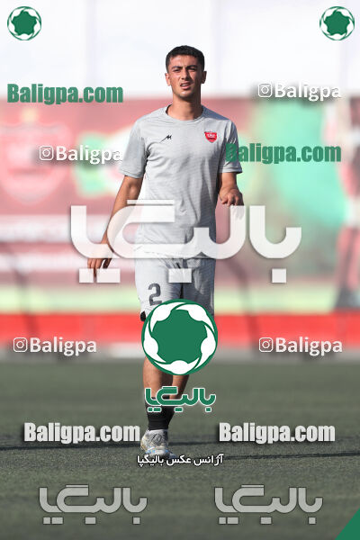 پرسپولیس 2–2 منتخب تهران