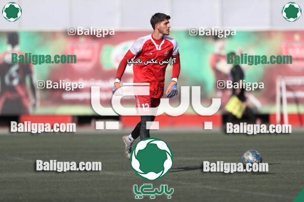 پرسپولیس 2–2 منتخب تهران