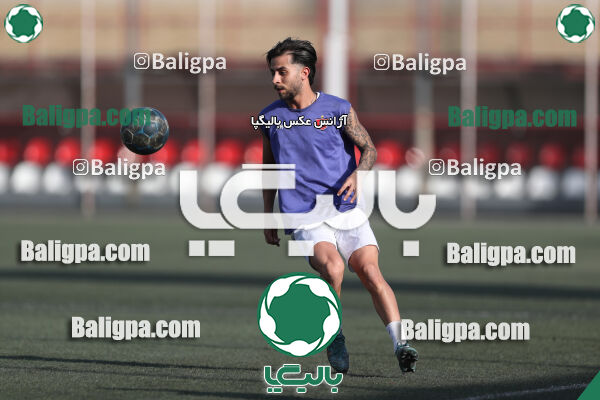 پرسپولیس 2–2 منتخب تهران