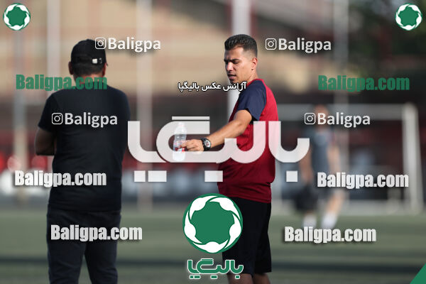 پرسپولیس 2–2 منتخب تهران