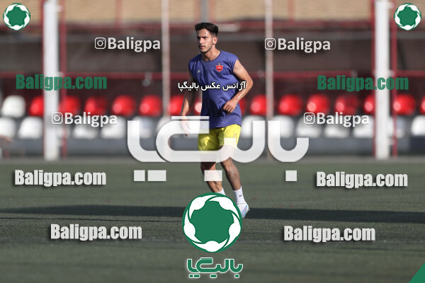 پرسپولیس 2–2 منتخب تهران