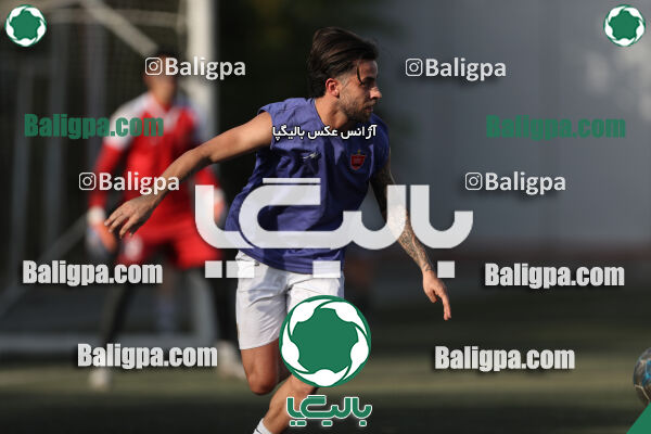 پرسپولیس 2–2 منتخب تهران