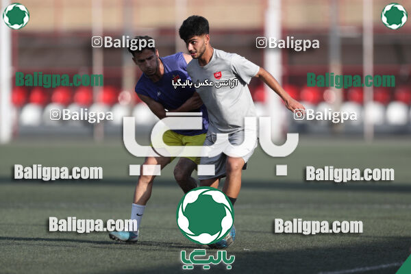 پرسپولیس 2–2 منتخب تهران