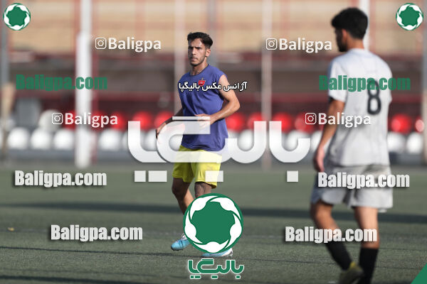 پرسپولیس 2–2 منتخب تهران