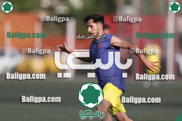 پرسپولیس 2–2 منتخب تهران