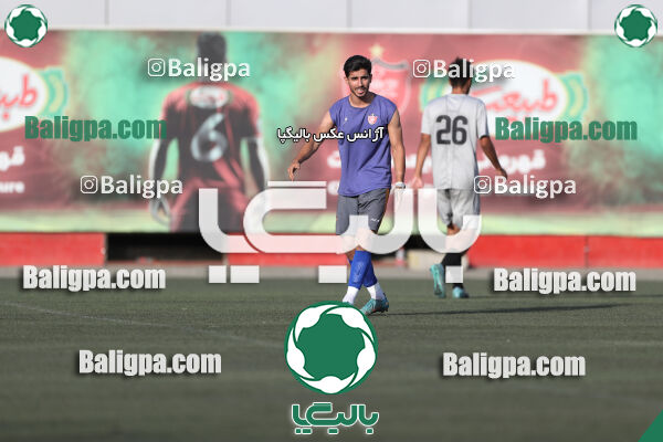 پرسپولیس 2–2 منتخب تهران