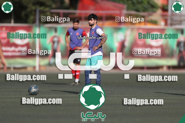 پرسپولیس 2–2 منتخب تهران