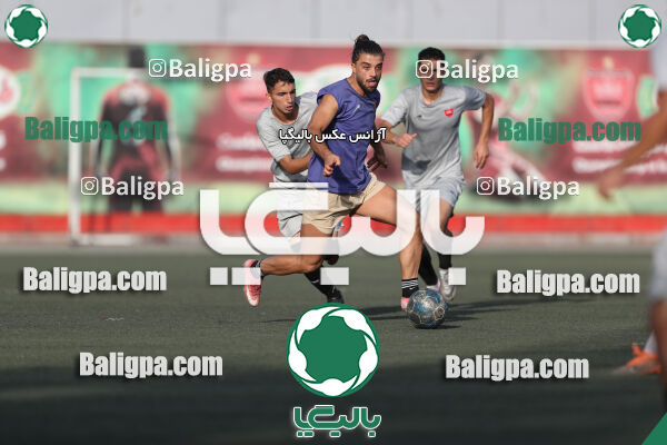 پرسپولیس 2–2 منتخب تهران