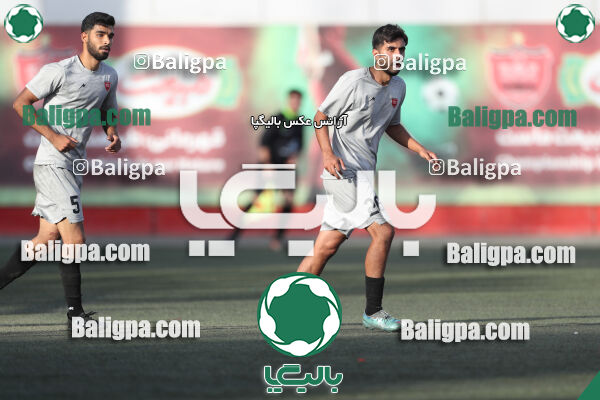 پرسپولیس 2–2 منتخب تهران
