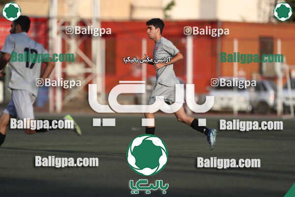 پرسپولیس 2–2 منتخب تهران