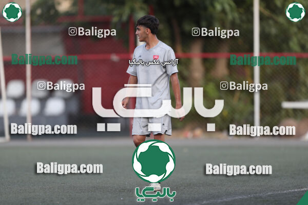 پرسپولیس 2–2 منتخب تهران