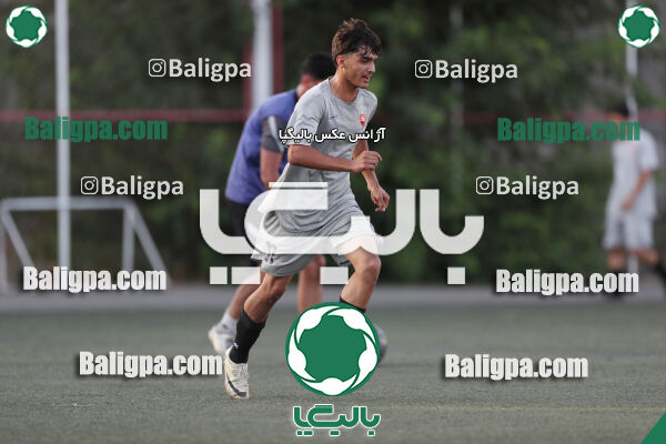 پرسپولیس 2–2 منتخب تهران