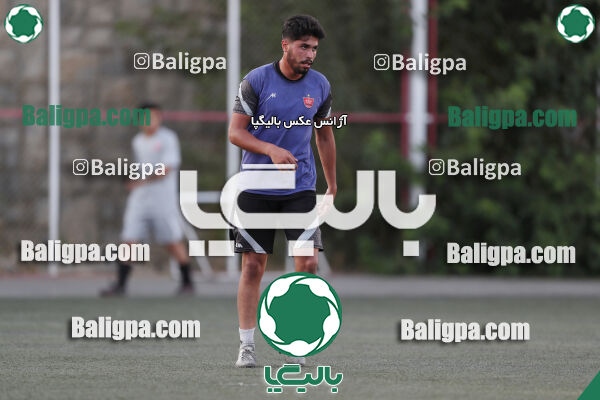 پرسپولیس 2–2 منتخب تهران