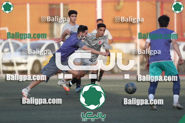پرسپولیس 2–2 منتخب تهران