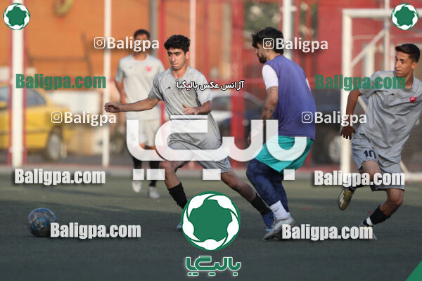 پرسپولیس 2–2 منتخب تهران