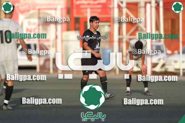 پرسپولیس 2–2 منتخب تهران