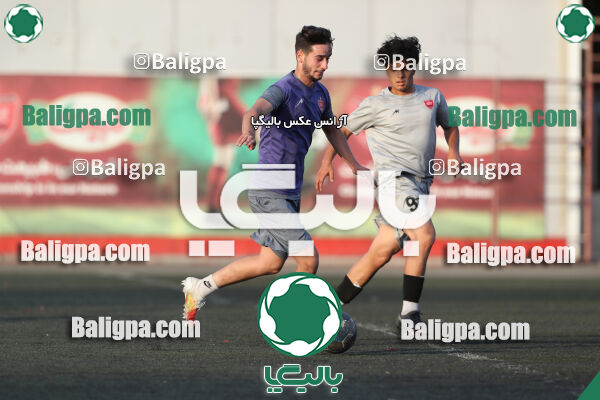 پرسپولیس 2–2 منتخب تهران