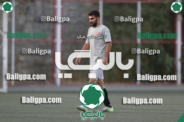 پرسپولیس 2–2 منتخب تهران