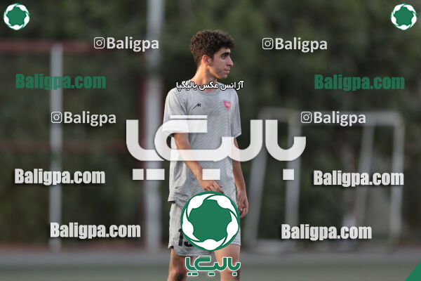 پرسپولیس 2–2 منتخب تهران