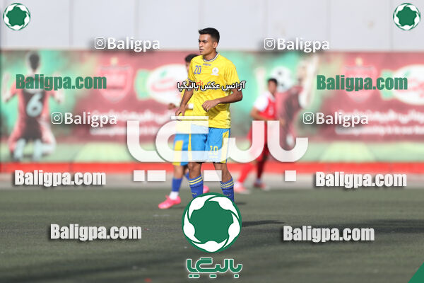 پرسپولیس 2–2 مقاومت