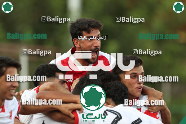 پرسپولیس 2–2 مقاومت