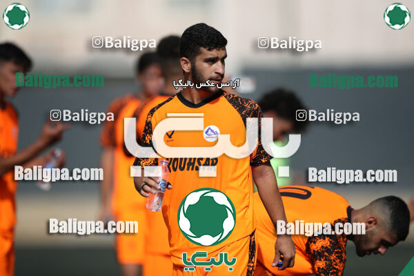 نارنجی پوشان کوهسار 1–1 هوادار