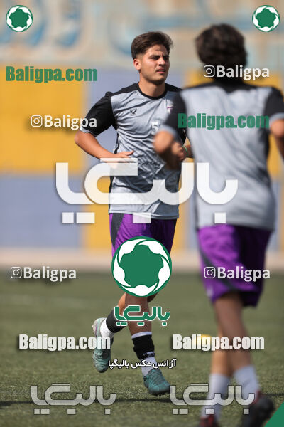 هوادار 1–2 پرسپولیس