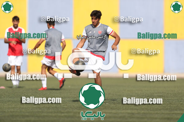 هوادار 1–2 پرسپولیس