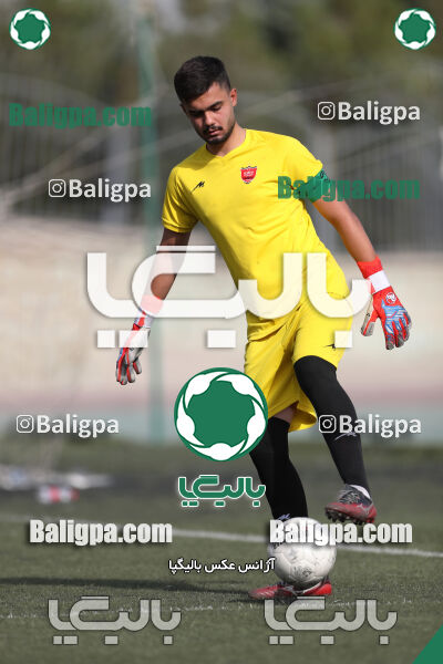 هوادار 1–2 پرسپولیس