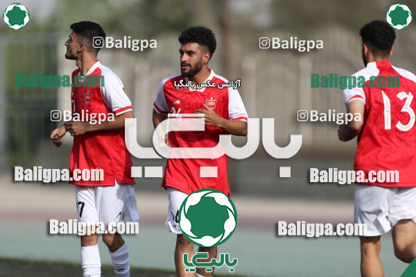 هوادار 1–2 پرسپولیس