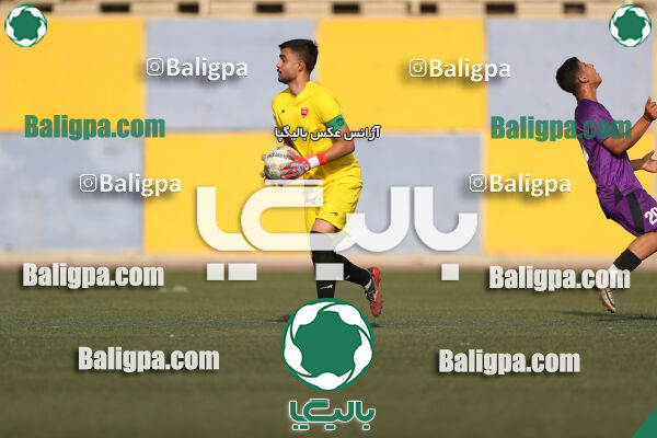 هوادار 1–2 پرسپولیس