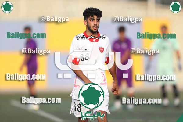 هوادار 1–2 پرسپولیس