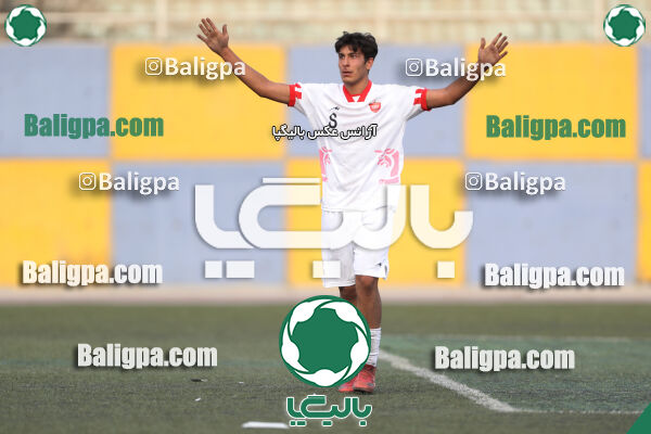 هوادار 1–2 پرسپولیس