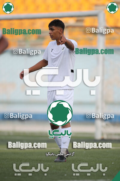 استقلال 1–2 پیکان