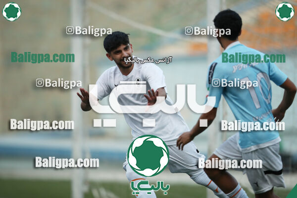 استقلال 1–2 پیکان