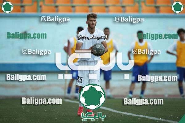 استقلال 1–2 پیکان