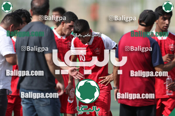 آریا ذوب اهن تهران 1–3 پرسپولیس