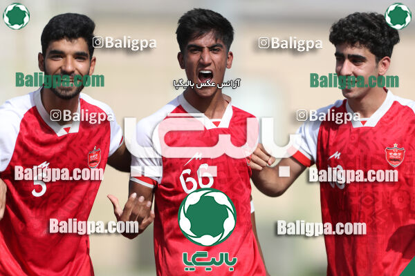 آریا ذوب اهن تهران 1–3 پرسپولیس
