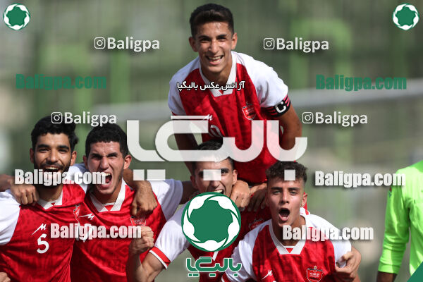 آریا ذوب اهن تهران 1–3 پرسپولیس