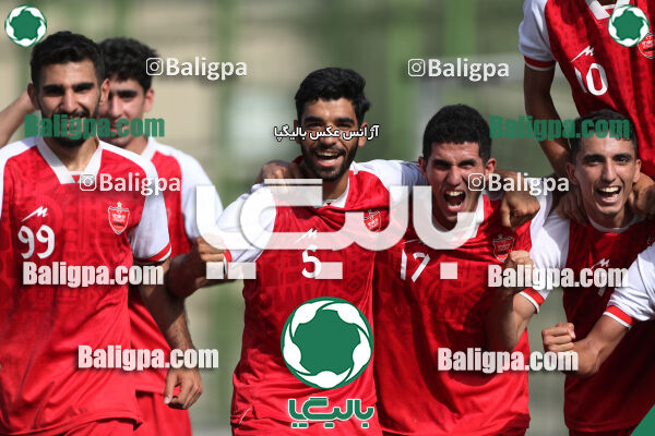 آریا ذوب اهن تهران 1–3 پرسپولیس