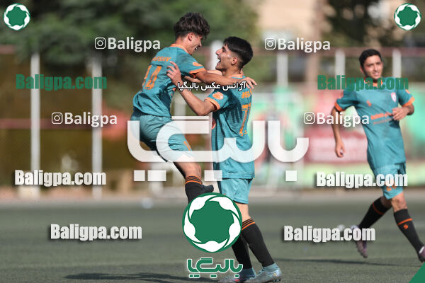 پرسپولیس 1–1 پارسیان جوان