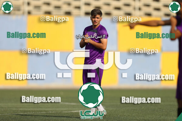 هوادار 1–1 نیروی زمینی