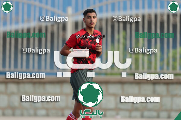هوادار 1–1 نیروی زمینی