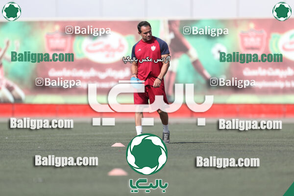 پرسپولیس 1–1 مقاومت