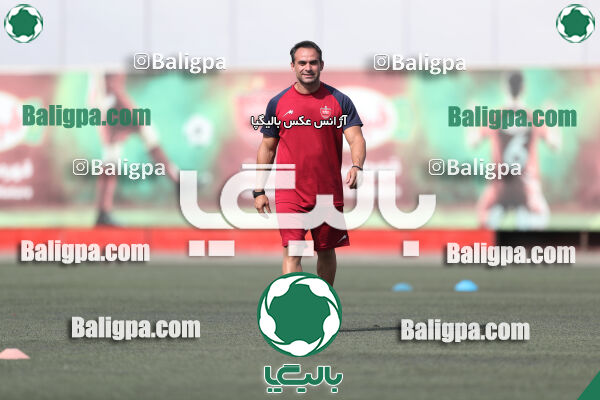پرسپولیس 1–1 مقاومت